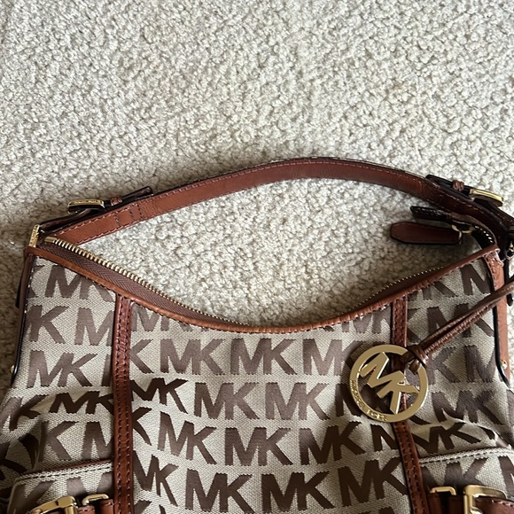 Michael by Michael Kors Bag, great condition! - Picture 3 of 11